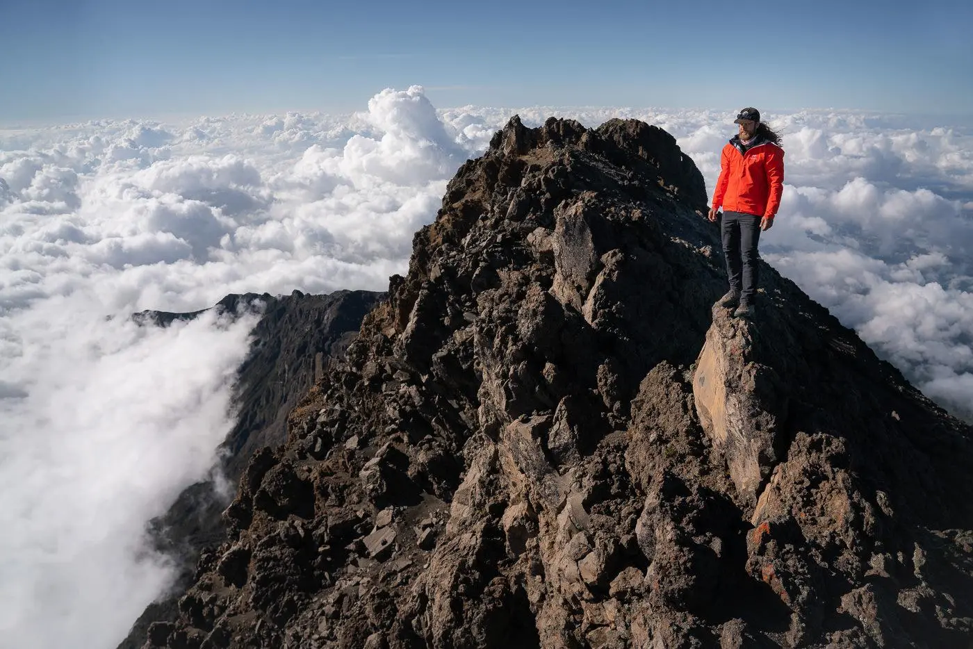 Steep ridge path towards the Meru summit