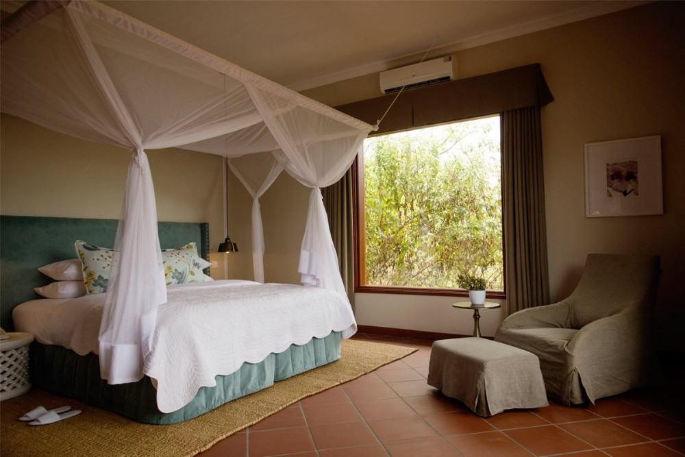 Acacia Farm Lodge 3