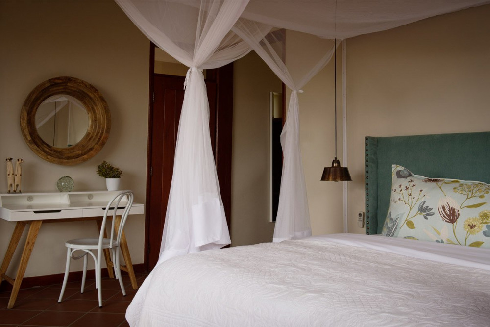 Acacia Farm Lodge 9