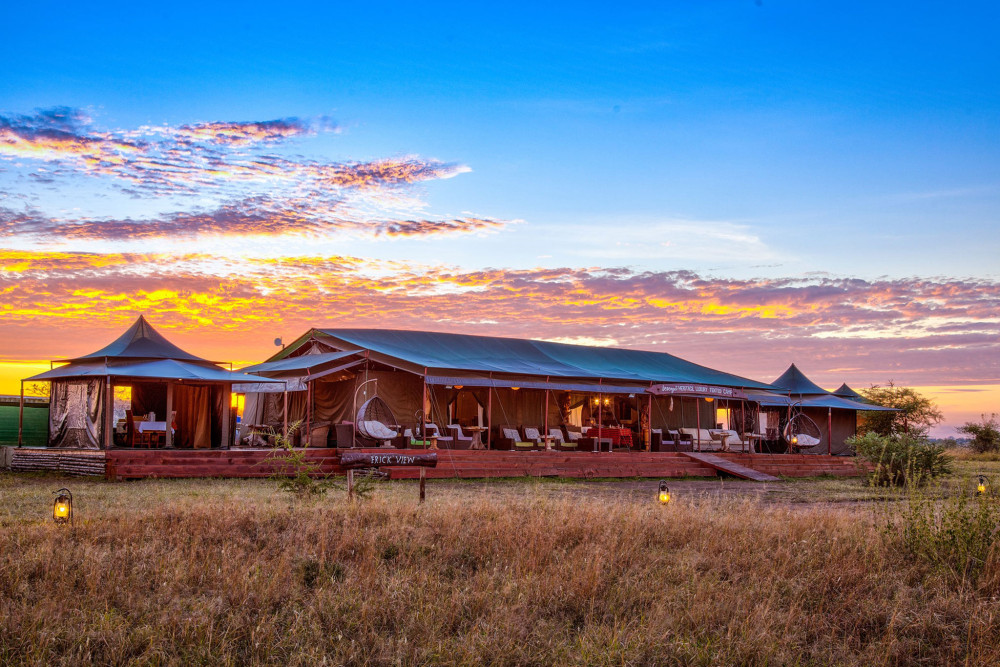 Central Serengeti Luxury Camp 5